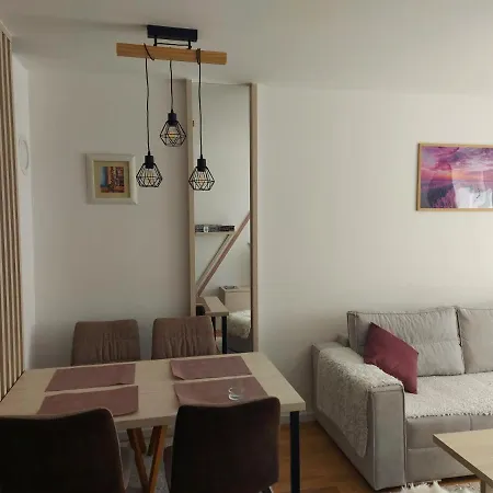 Apartment Dea - Ski-to-door With Mountain View *