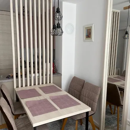 Dea - Ski-to-door With Mountain View Apartment