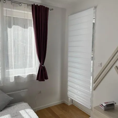 아파트 Dea - Ski-to-door With Mountain View